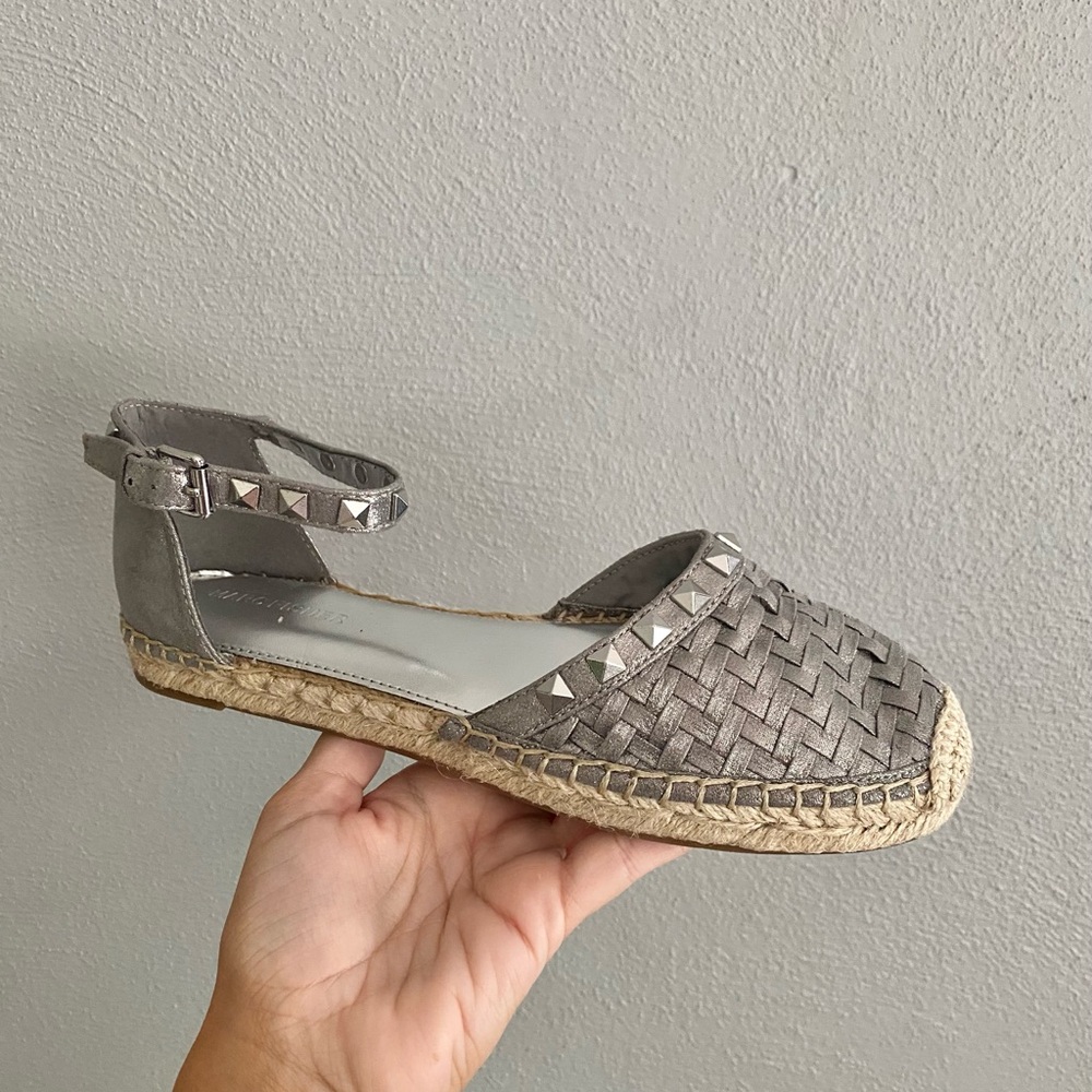 Marc Fisher Flats Size 7 Graze Espadrilles Studded Silver Metallic Edgy
